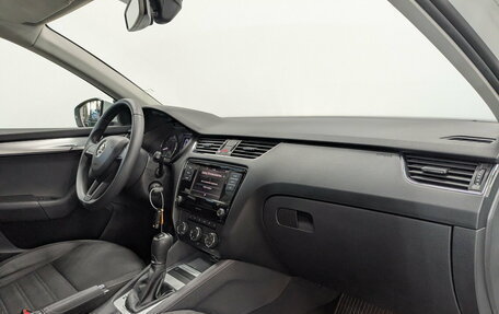 Skoda Octavia, 2019 год, 1 820 000 рублей, 11 фотография