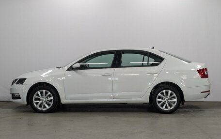 Skoda Octavia, 2019 год, 1 820 000 рублей, 8 фотография