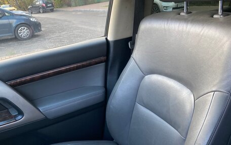 Toyota Land Cruiser 200, 2008 год, 2 350 000 рублей, 3 фотография