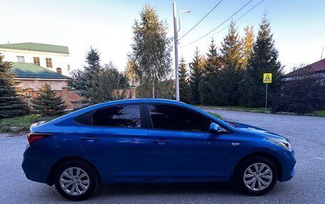 Hyundai Solaris II рестайлинг, 2017 год, 1 150 000 рублей, 3 фотография