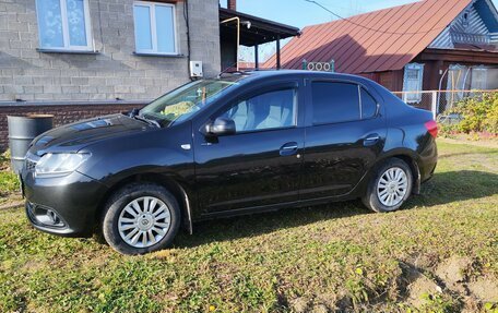 Renault Logan II, 2016 год, 595 000 рублей, 3 фотография
