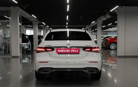 Mercedes-Benz E-Класс, 2022 год, 5 200 000 рублей, 6 фотография