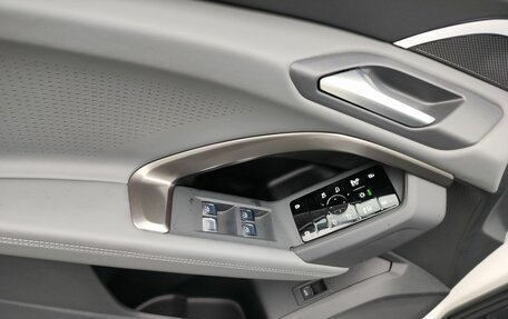 Audi Q5, 2026 год, 6 300 000 рублей, 11 фотография