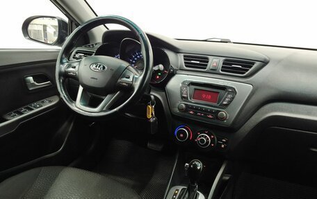 KIA Rio III рестайлинг, 2014 год, 943 400 рублей, 12 фотография