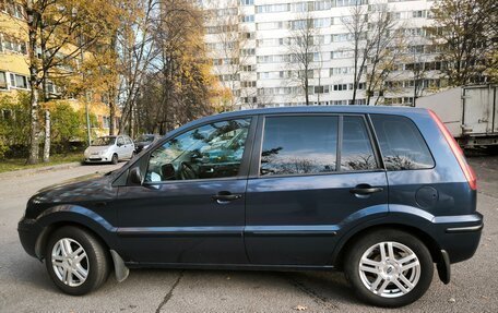 Ford Fusion I, 2005 год, 300 000 рублей, 3 фотография