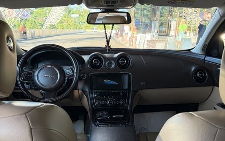 Jaguar XJ IV (X351), 2014 год, 1 500 000 рублей, 5 фотография