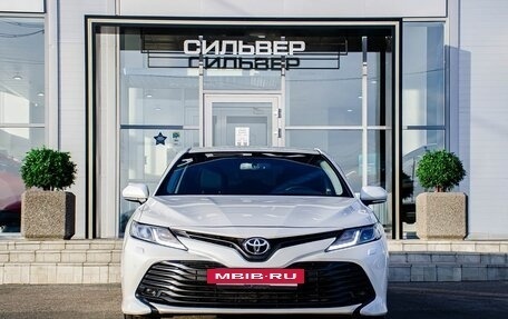 Toyota Camry, 2020 год, 2 399 000 рублей, 3 фотография