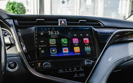 Toyota Camry, 2020 год, 2 399 000 рублей, 19 фотография