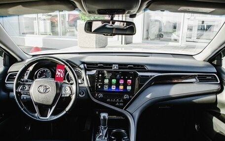 Toyota Camry, 2020 год, 2 399 000 рублей, 18 фотография