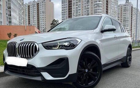 BMW X1, 2022 год, 2 600 000 рублей, 1 фотография