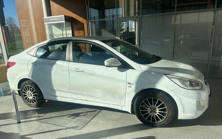 Hyundai Solaris II рестайлинг, 2013 год, 499 000 рублей, 4 фотография