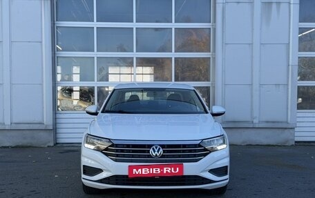 Volkswagen Jetta VII, 2020 год, 1 899 000 рублей, 2 фотография
