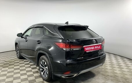 Lexus RX IV рестайлинг, 2021 год, 4 549 000 рублей, 7 фотография