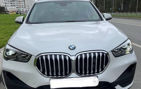BMW X1, 2022 год, 2 600 000 рублей, 3 фотография