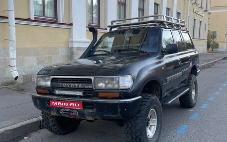 Toyota Land Cruiser 80 рестайлинг, 1992 год, 1 750 000 рублей, 2 фотография