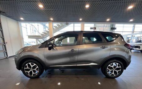 Renault Kaptur I рестайлинг, 2017 год, 1 000 000 рублей, 6 фотография