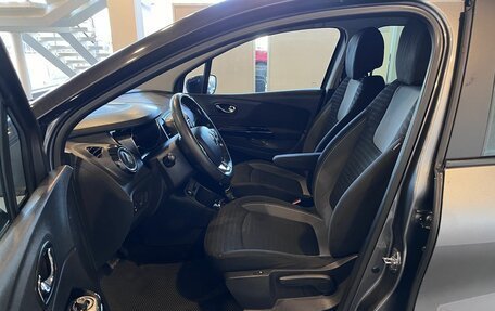 Renault Kaptur I рестайлинг, 2017 год, 1 000 000 рублей, 16 фотография