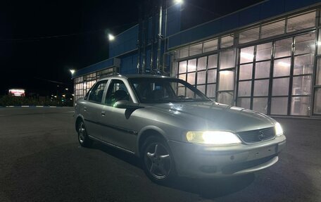 Opel Vectra B рестайлинг, 1998 год, 150 000 рублей, 1 фотография
