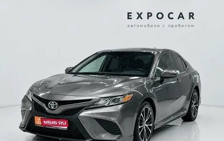 Toyota Camry, 2017 год, 2 480 000 рублей, 1 фотография