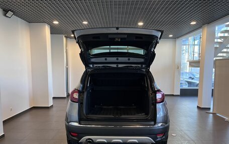 Renault Kaptur I рестайлинг, 2017 год, 1 000 000 рублей, 36 фотография