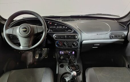 Chevrolet Niva I рестайлинг, 2013 год, 299 000 рублей, 17 фотография