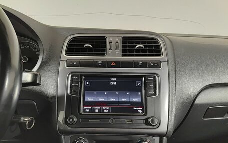 Volkswagen Polo VI (EU Market), 2018 год, 990 000 рублей, 18 фотография