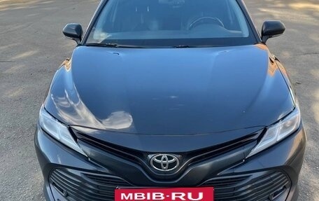 Toyota Camry, 2021 год, 1 880 000 рублей, 9 фотография