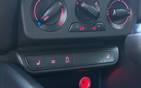 Audi A1, 2012 год, 1 099 999 рублей, 17 фотография
