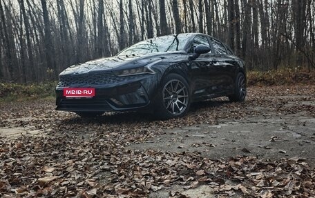 KIA K5, 2021 год, 2 650 000 рублей, 28 фотография