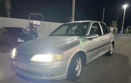 Opel Vectra B рестайлинг, 1998 год, 150 000 рублей, 2 фотография