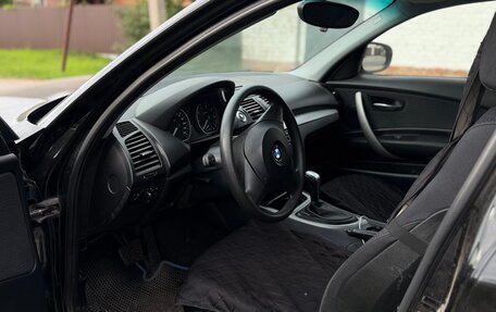 BMW 1 серия, 2010 год, 700 000 рублей, 6 фотография