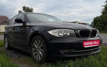BMW 1 серия, 2010 год, 700 000 рублей, 7 фотография