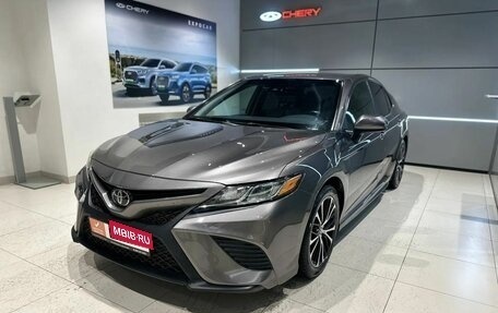 Toyota Camry, 2017 год, 2 480 000 рублей, 2 фотография
