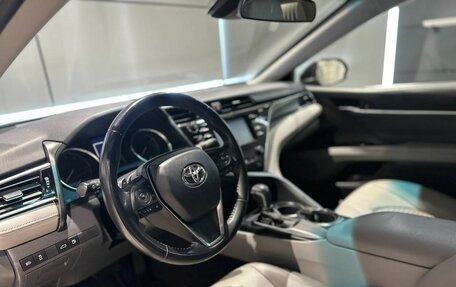 Toyota Camry, 2017 год, 2 480 000 рублей, 17 фотография