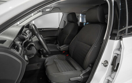 Skoda Rapid I, 2018 год, 1 575 000 рублей, 9 фотография
