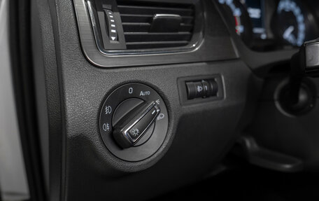 Skoda Rapid I, 2018 год, 1 575 000 рублей, 20 фотография