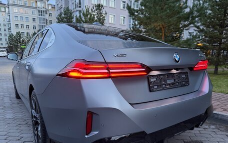 BMW 5 серия, 2025 год, 7 350 000 рублей, 10 фотография