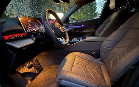 BMW 5 серия, 2025 год, 7 350 000 рублей, 33 фотография