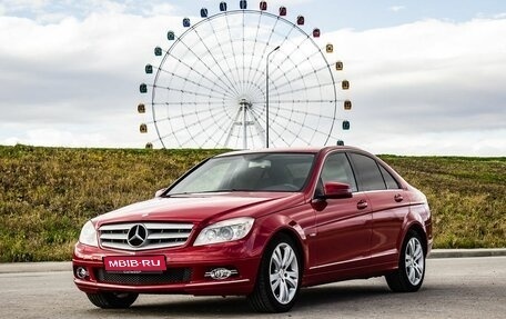 Mercedes-Benz C-Класс, 2009 год, 900 000 рублей, 1 фотография