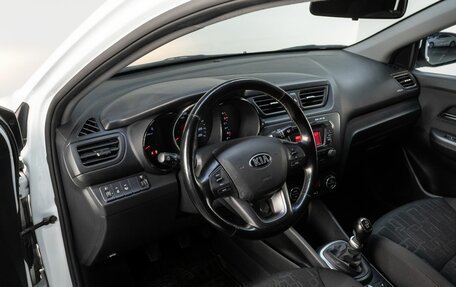 KIA Rio III рестайлинг, 2013 год, 899 000 рублей, 10 фотография