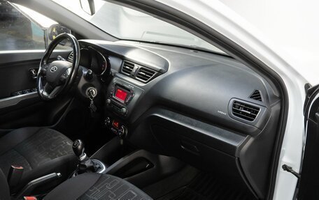 KIA Rio III рестайлинг, 2013 год, 899 000 рублей, 15 фотография