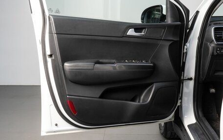KIA Sportage IV рестайлинг, 2017 год, 2 099 000 рублей, 11 фотография