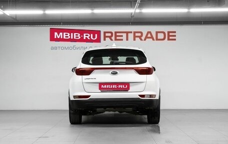 KIA Sportage IV рестайлинг, 2017 год, 2 099 000 рублей, 7 фотография