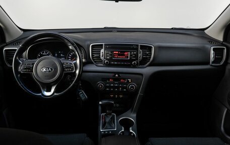 KIA Sportage IV рестайлинг, 2017 год, 2 099 000 рублей, 19 фотография