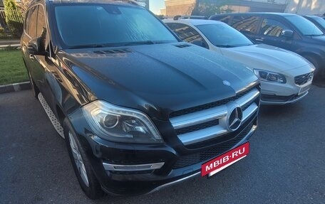 Mercedes-Benz GL-Класс, 2015 год, 2 050 000 рублей, 3 фотография