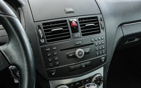 Mercedes-Benz C-Класс, 2009 год, 900 000 рублей, 21 фотография