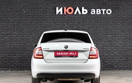 Skoda Rapid I, 2018 год, 1 350 000 рублей, 6 фотография