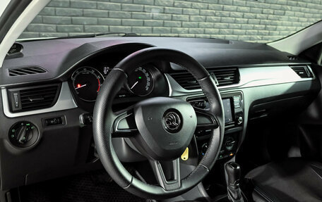 Skoda Rapid I, 2018 год, 1 350 000 рублей, 13 фотография