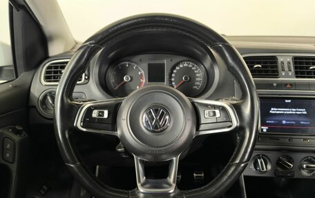 Volkswagen Polo VI (EU Market), 2018 год, 1 200 000 рублей, 15 фотография