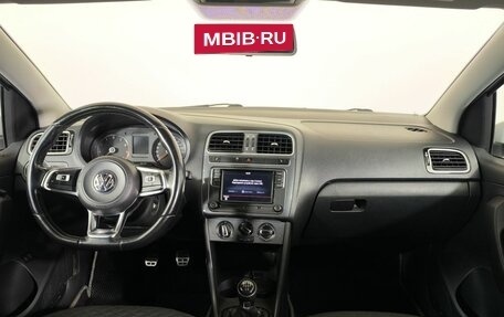Volkswagen Polo VI (EU Market), 2018 год, 1 200 000 рублей, 13 фотография